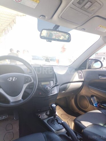 Hyundai i30 2011, 228,612 km - 1.6 л - Gəncə
