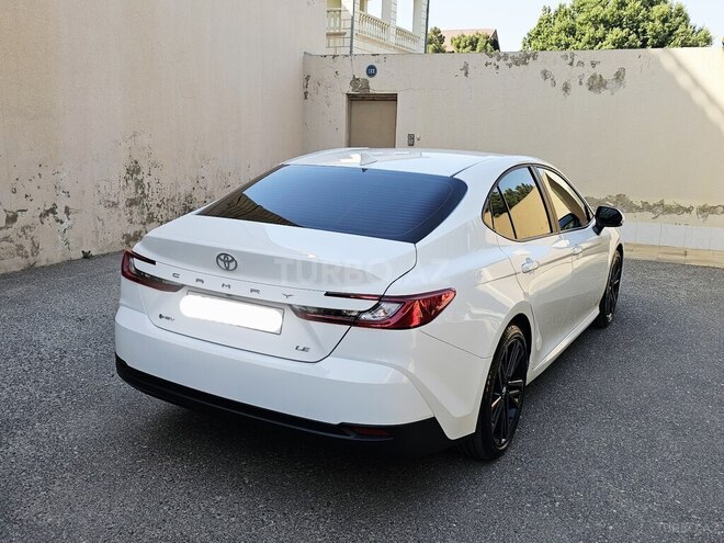 Toyota Camry 2025, 10,540 km - 2.5 l - Bakı