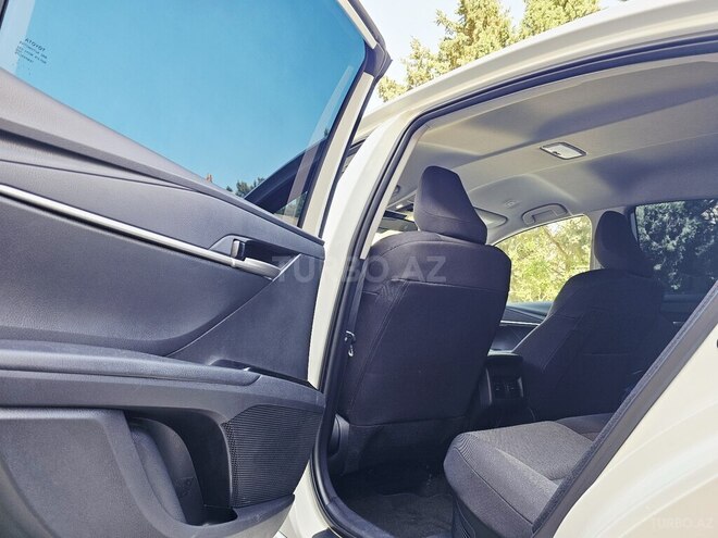 Toyota Camry 2025, 10,540 km - 2.5 l - Bakı