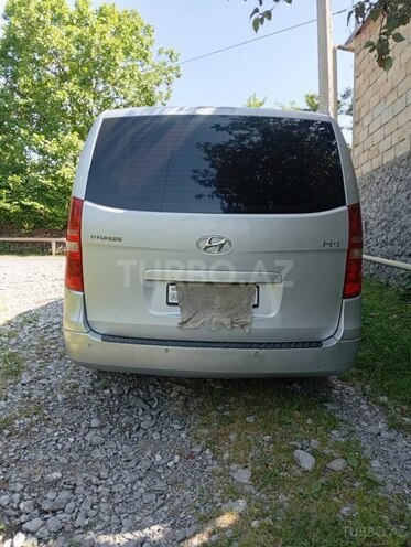 Hyundai H-1 2009, 556,100 km - 2.5 l - Şəki