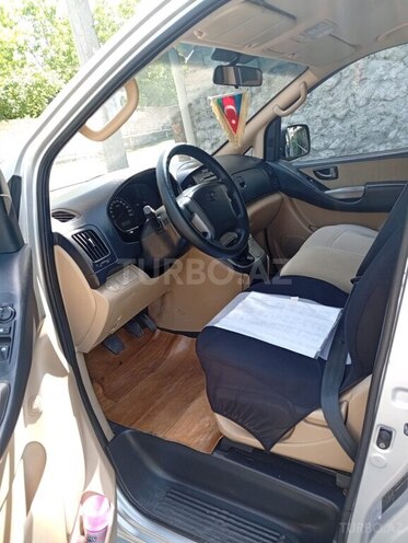 Hyundai H-1 2009, 556,100 km - 2.5 l - Şəki