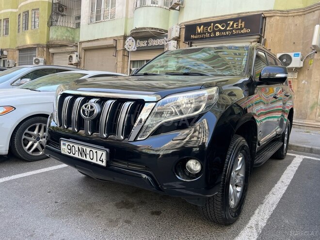 Toyota Land Cruiser Prado-4