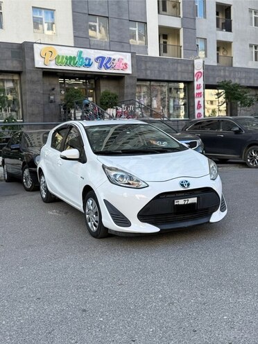 Toyota Aqua 2019, 91,000 km - 1.5 l - Bakı