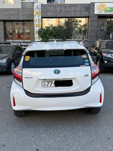 Toyota Aqua 2019, 91,000 km - 1.5 l - Bakı