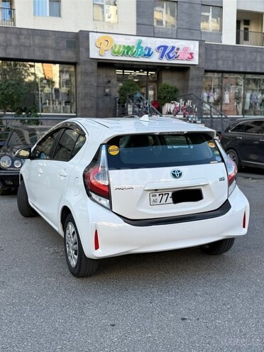 Toyota Aqua 2019, 91,000 km - 1.5 l - Bakı