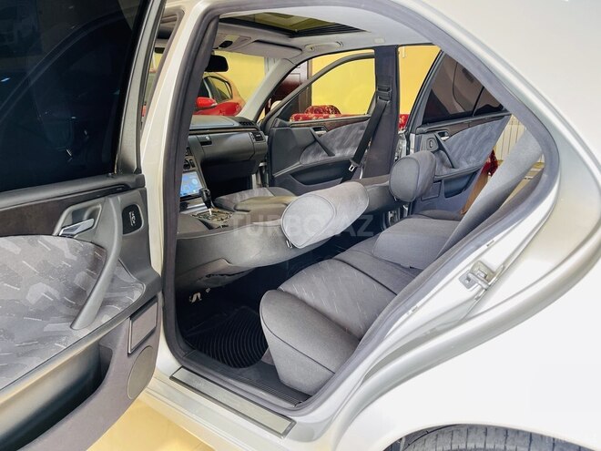 Mercedes E 270 2000, 380,000 km - 2.7 l - Sumqayıt