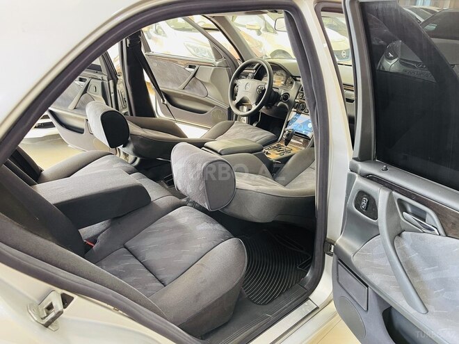 Mercedes E 270 2000, 380,000 km - 2.7 l - Sumqayıt