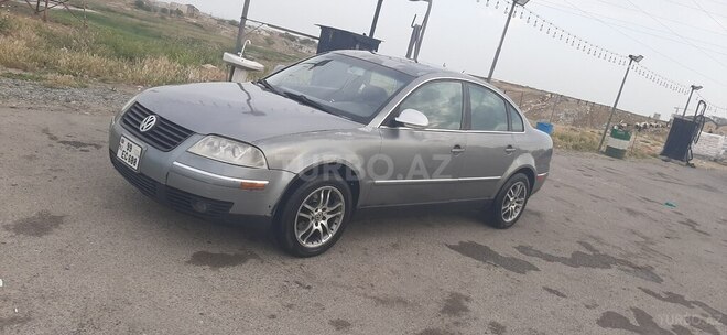 Volkswagen Passat 2004, 390,000 km - 1.8 l - Bakı