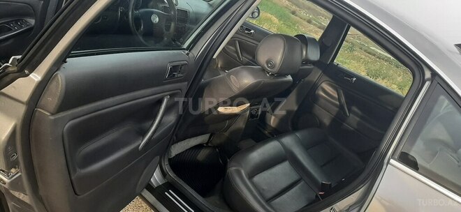 Volkswagen Passat 2004, 390,000 km - 1.8 l - Bakı