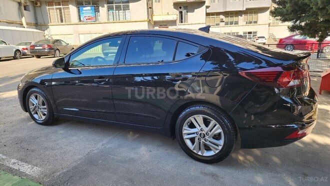 Hyundai Elantra 2019, 60,000 km - 2.0 l - Bakı