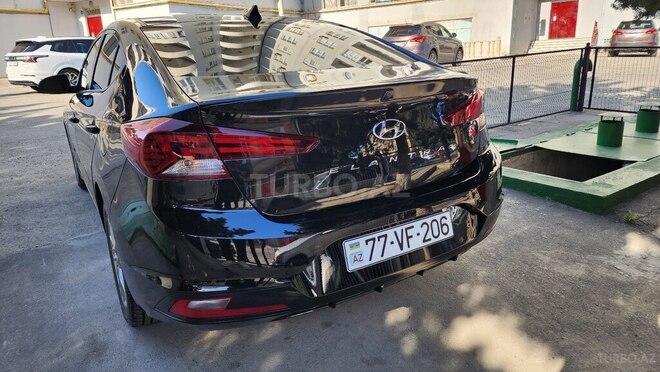 Hyundai Elantra 2019, 60,000 km - 2.0 l - Bakı