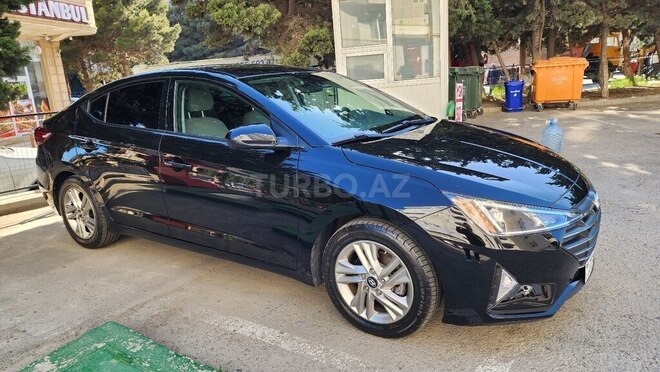 Hyundai Elantra 2019, 60,000 km - 2.0 l - Bakı