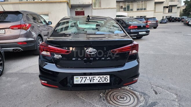 Hyundai Elantra 2019, 60,000 km - 2.0 l - Bakı