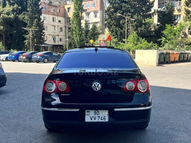 Volkswagen Passat 2005, 280,000 km - 2.0 l - Bakı