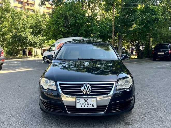 Volkswagen Passat 2005, 280,000 km - 2.0 l - Bakı