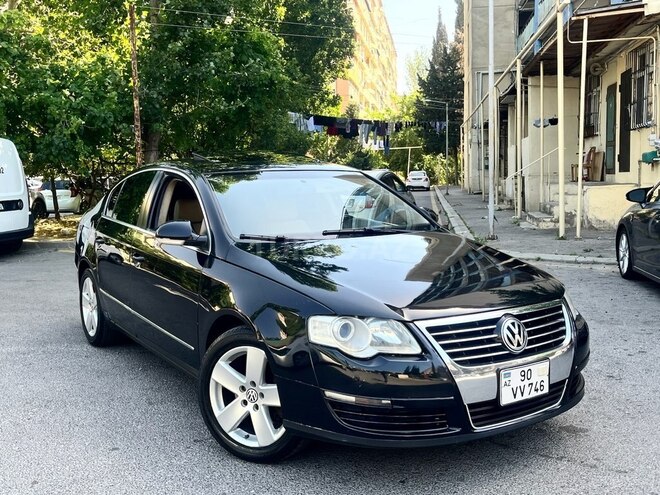 Volkswagen Passat 2005, 280,000 km - 2.0 l - Bakı