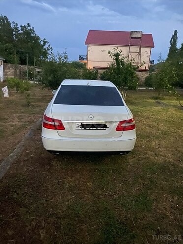 Mercedes E 350 2009, 187,000 km - 3.5 l - Bakı