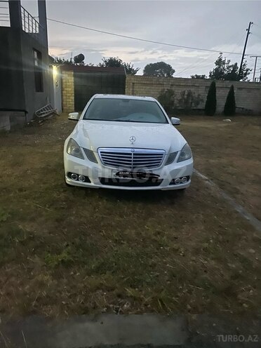 Mercedes E 350 2009, 187,000 km - 3.5 l - Bakı