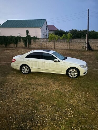 Mercedes E 350 2009, 187,000 km - 3.5 l - Bakı