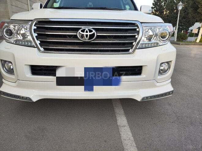 Toyota Land Cruiser-3