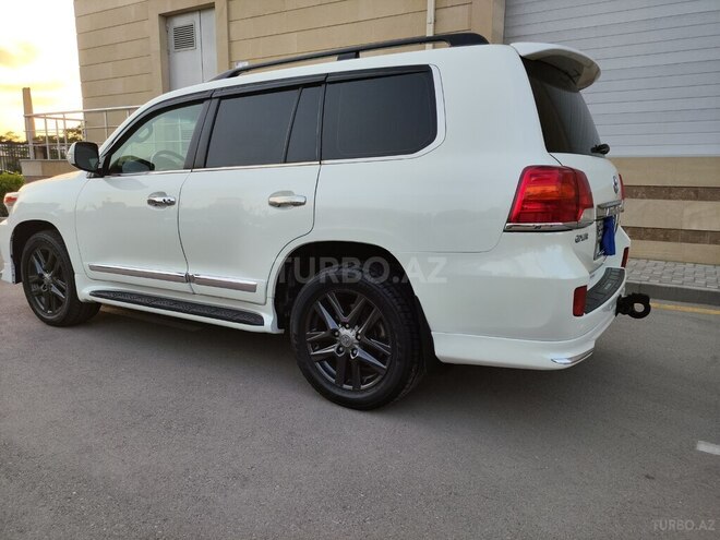 Toyota Land Cruiser-7