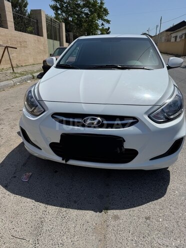 Hyundai Accent 2015, 89,800 km - 1.6 l - Bakı