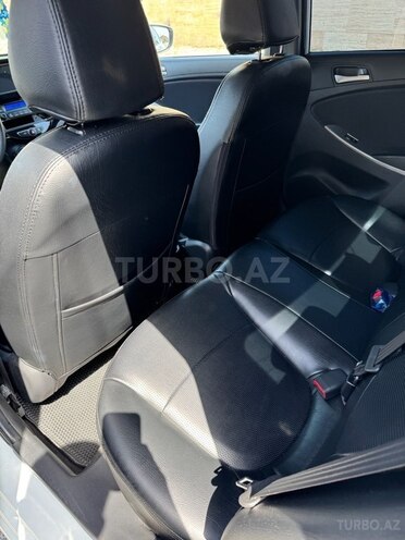 Hyundai Accent 2015, 89,800 km - 1.6 l - Bakı