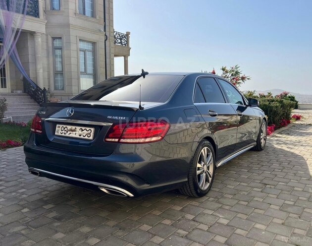 Mercedes E 250-5