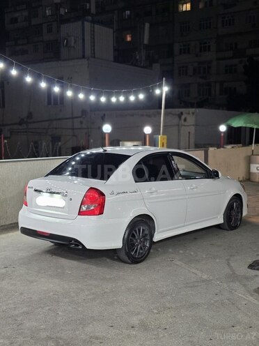 Hyundai Accent 2010, 200,000 km - 1.6 l - Bakı