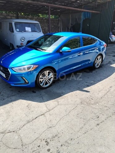Hyundai Elantra 2016, 75,639 km - 2.0 l - Şəki