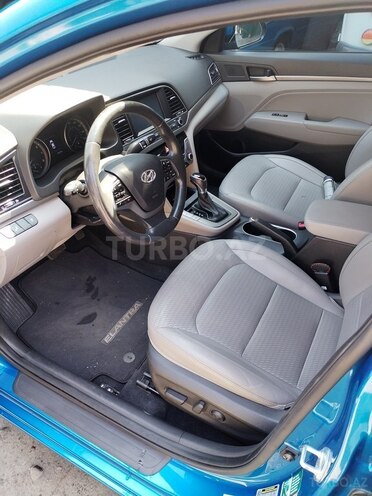 Hyundai Elantra 2016, 75,639 km - 2.0 l - Şəki