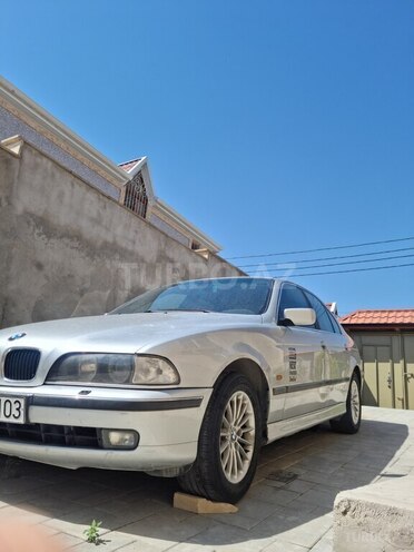 BMW 523 1998, 198,000 km - 2.5 l - Bakı