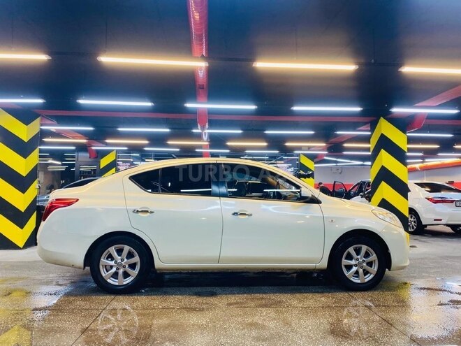 Nissan Sunny 2012, 252,500 km - 1.5 л - Bakı