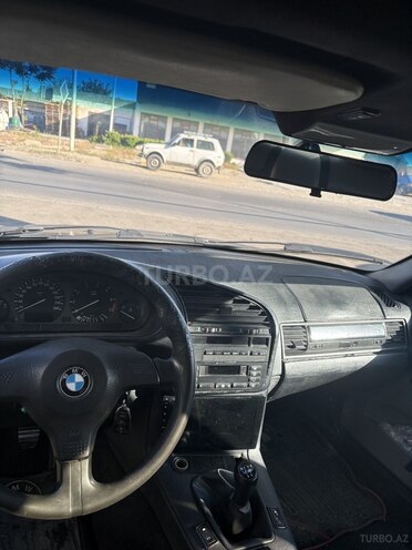 BMW 328 1995, 280,000 km - 2.8 l - Bakı
