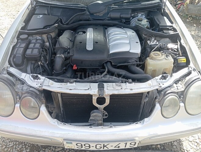 Mercedes E 220 d 2000, 640,000 km - 2.2 l - Bakı