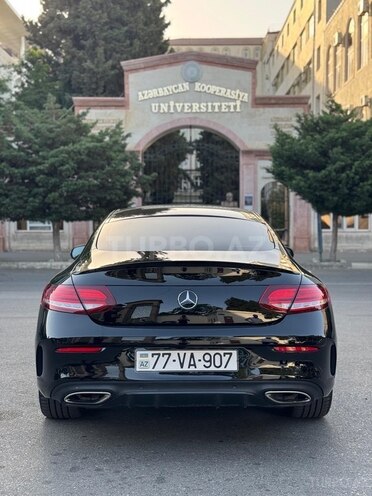 Mercedes C 300 2019, 70,000 km - 2.0 л - Bakı