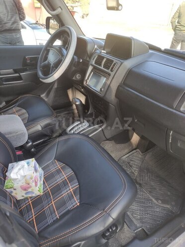 Mitsubishi Pajero io 2001, 400,000 km - 1.8 l - Bakı