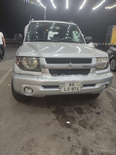 Mitsubishi Pajero io 2001, 400,000 km - 1.8 l - Bakı