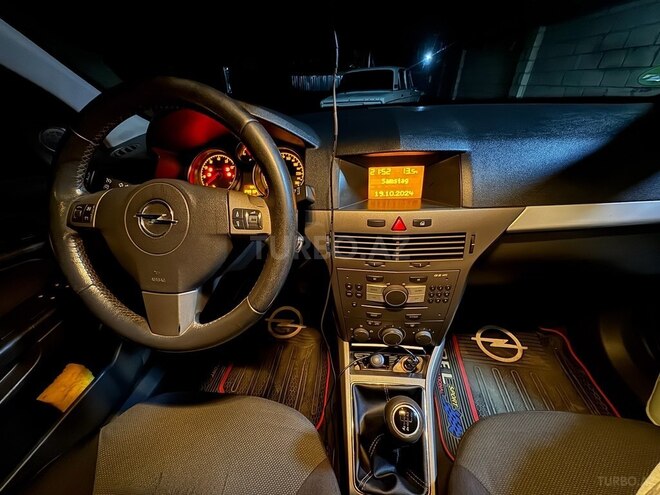 Opel Astra 2006, 249,104 km - 1.4 l - Zaqatala