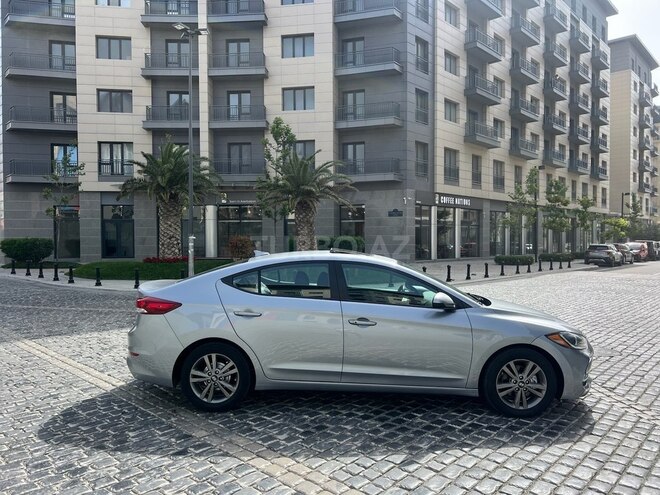 Hyundai Elantra 2016, 160,123 km - 2.0 l - Bakı