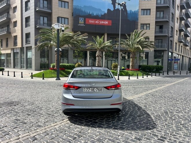 Hyundai Elantra 2016, 160,123 km - 2.0 l - Bakı