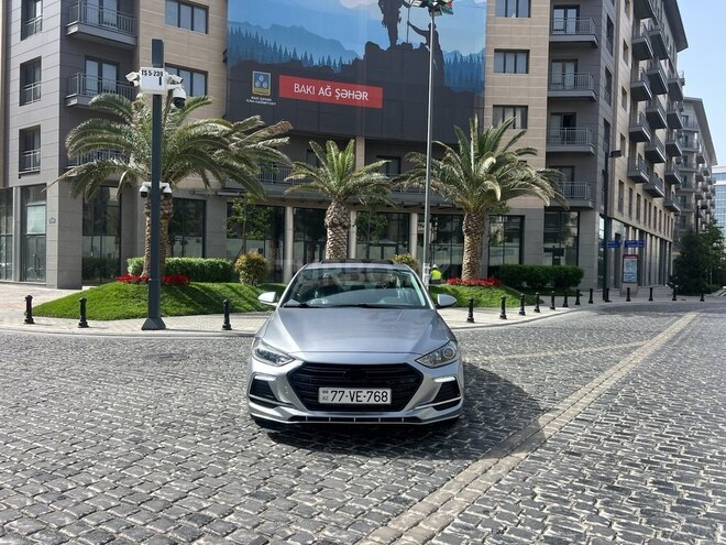 Hyundai Elantra 2016, 160,123 km - 2.0 l - Bakı