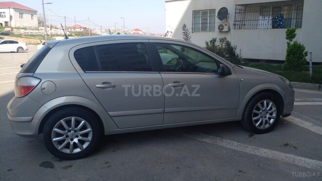 Opel Astra 2005, 247,000 km - 1.8 l - Bakı