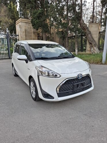 Toyota Sienta 2019, 145,000 km - 1.5 l - Bakı