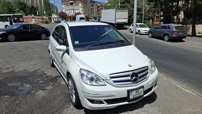 Mercedes B 170 2007, 109,000 km - 1.7 l - Bakı