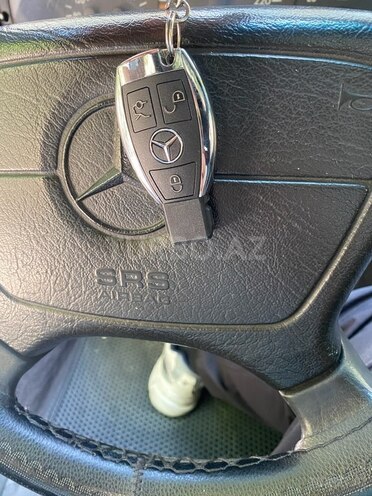 Mercedes C 240 1998, 394,000 km - 2.4 l - Bakı