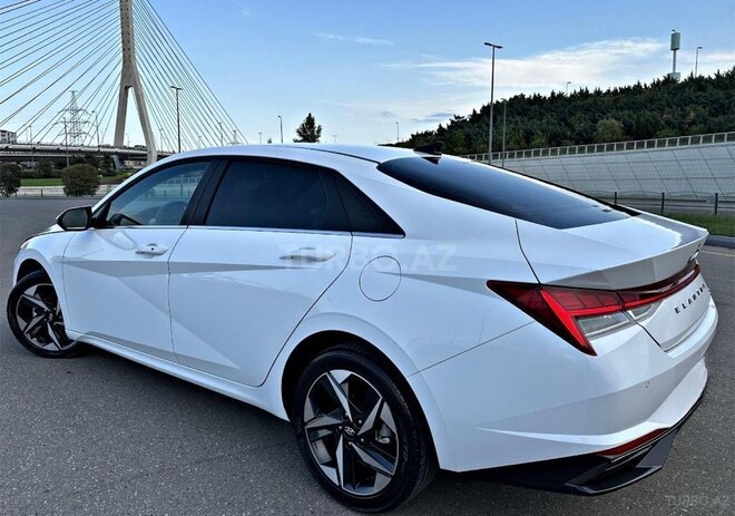 Hyundai Elantra 2023, 36,800 km - 2.0 l - Bakı