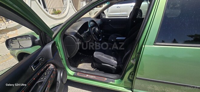 Volkswagen Golf 1998, 525,000 km - 1.6 l - Bakı