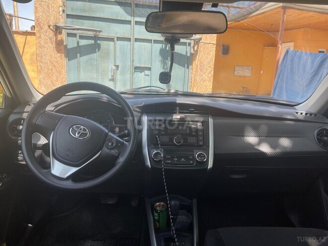 Toyota Corolla Fielder 2017, 141,000 km - 1.5 l - Bakı
