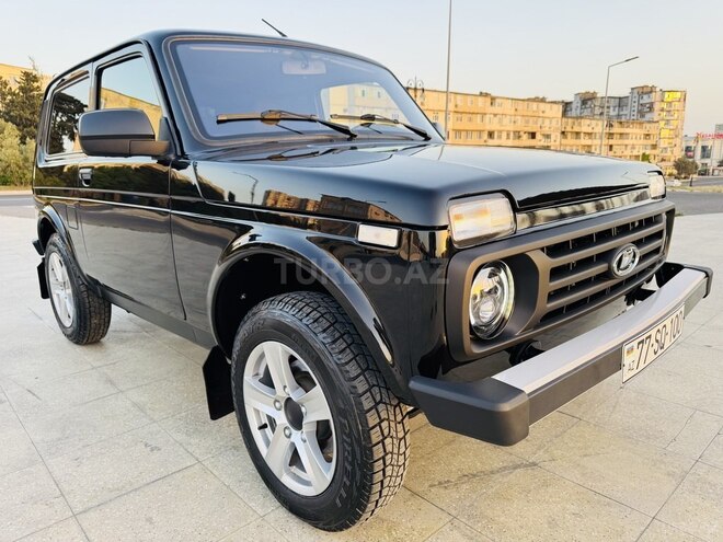 LADA (VAZ) Niva-6